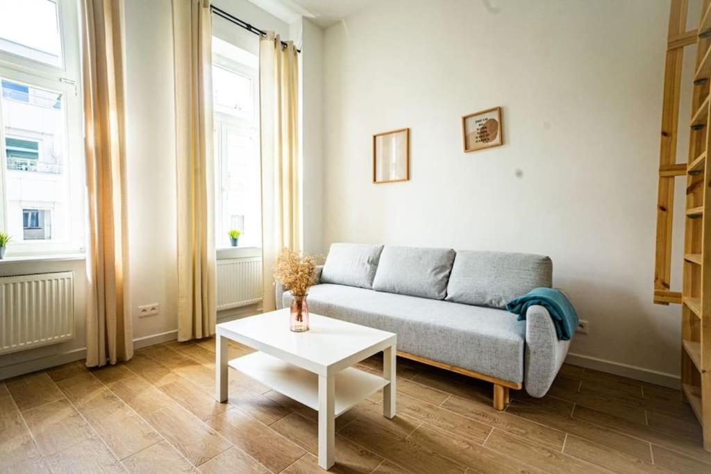 Stylish Apartment In Varsovia Exterior foto